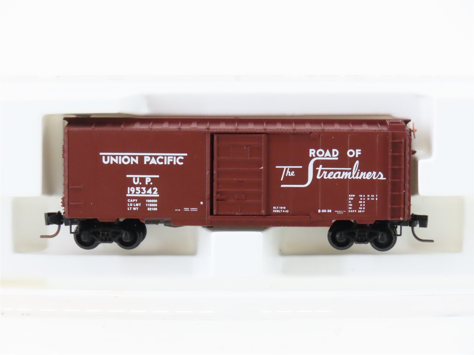 Z Scale Kadee Micro-Trains MTL 14109-2 UP "Streamliners" 40' Box Car #195342