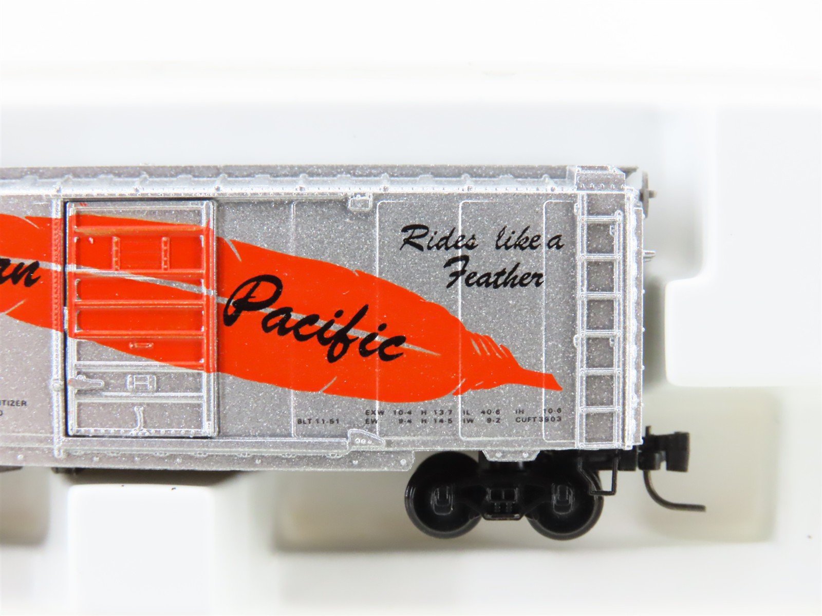 Z Kadee Micro-Trains MTL 14108-2 WP Western Pacific 