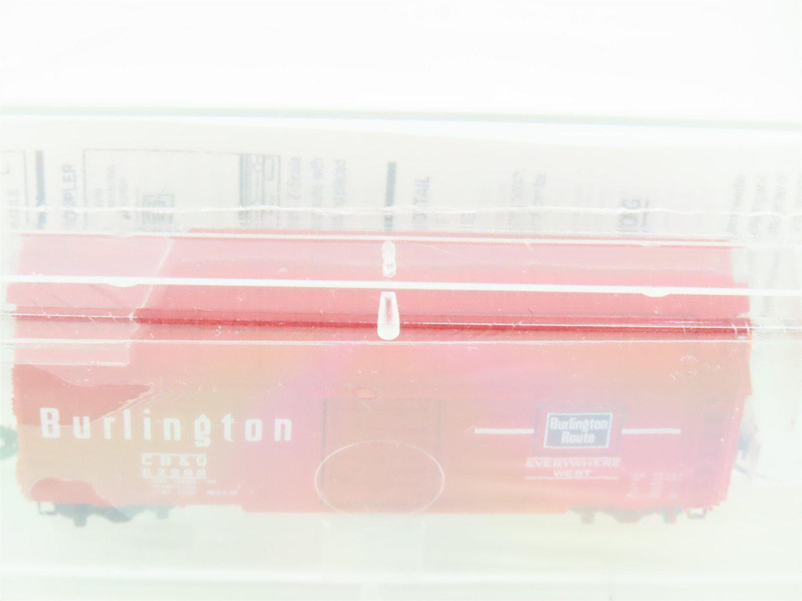 Z Scale Kadee Micro-Trains MTL 14107-2 CB&Q Burlington Route 40' Box Car #62988