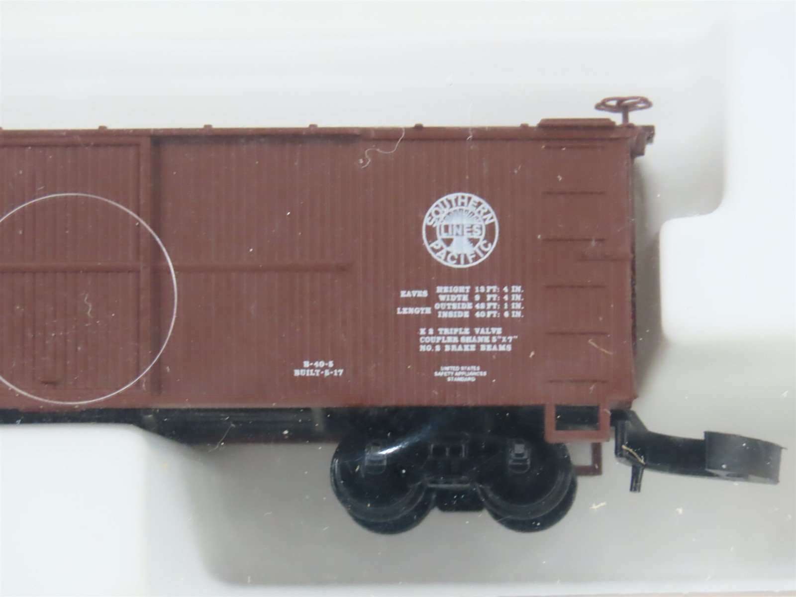 Z Scale Micro-Trains MTL 13911 SP Southern Pacific 40' Box Car #33801 - SEALED