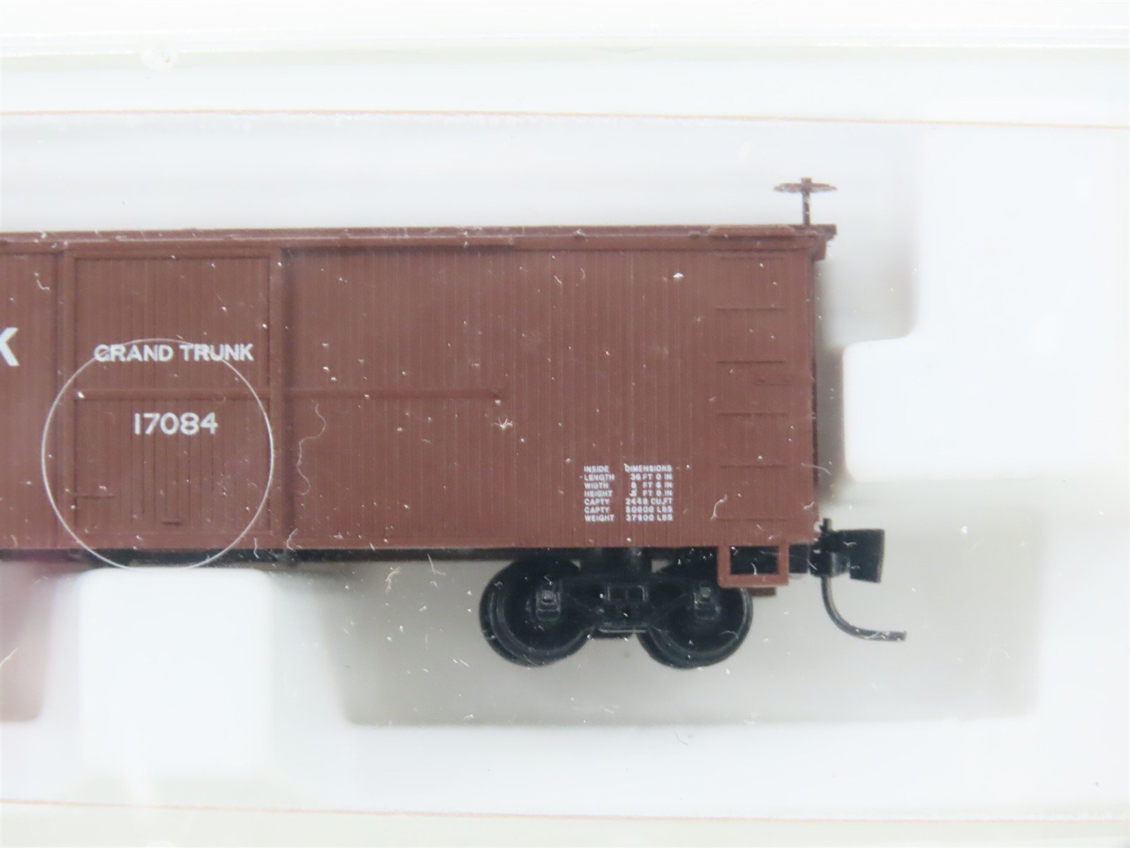 Z Scale Micro-Trains MTL 13909-2 Grand Trunk Railway 40' Box Car #17084 - SEALED