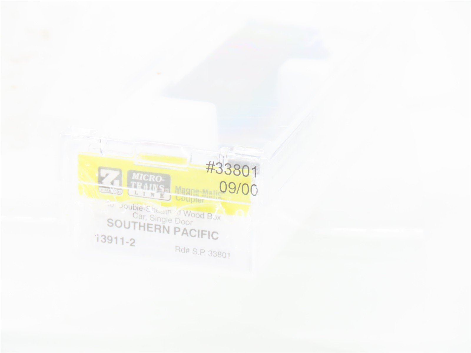 Z Scale Micro-Trains MTL 13911-2 SP Southern Pacific 40' Box Car #33801 - SEALED