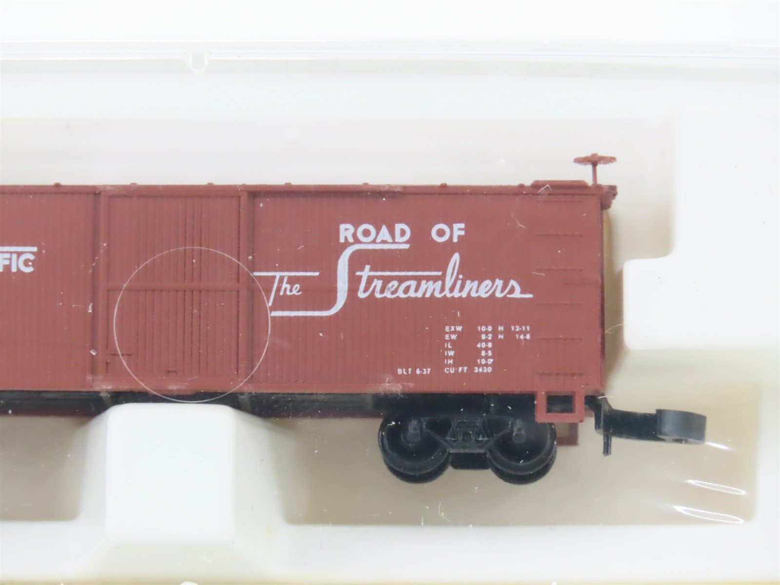 Z Scale Kadee Micro-Trains MTL 13902 UP 