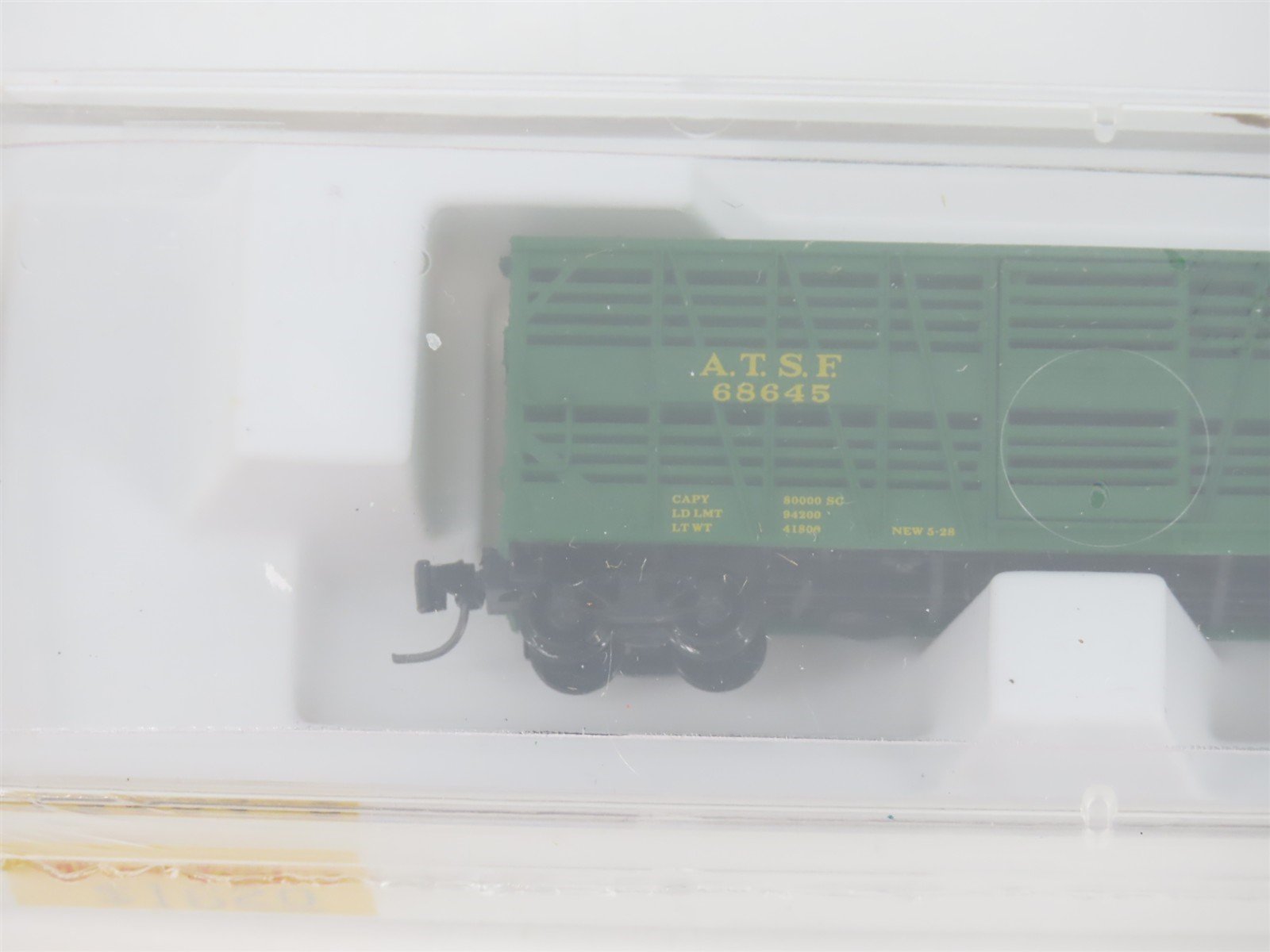 Z Scale Micro-Trains MTL 13804-2 ATSF Santa Fe 40' Single Door Stock Car #68645