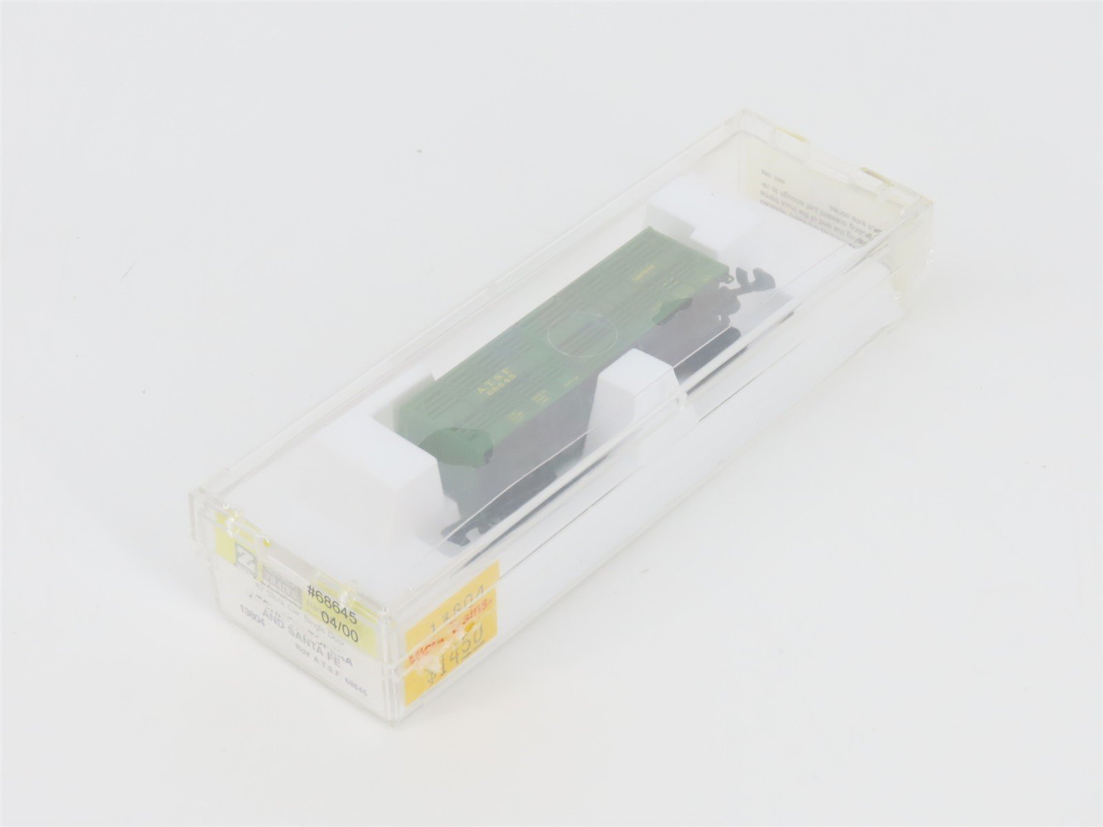 Z Scale Micro-Trains MTL 13804 ATSF Santa Fe 40' Single Door Stock Car #68645