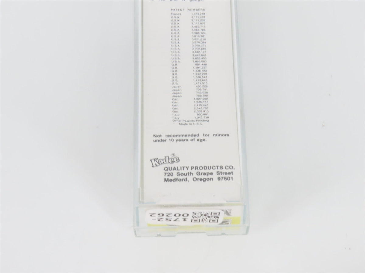 Z Scale Kadee Micro-Trains MTL 13803-2 Southern Railway 40&#39; Stock Car #45782