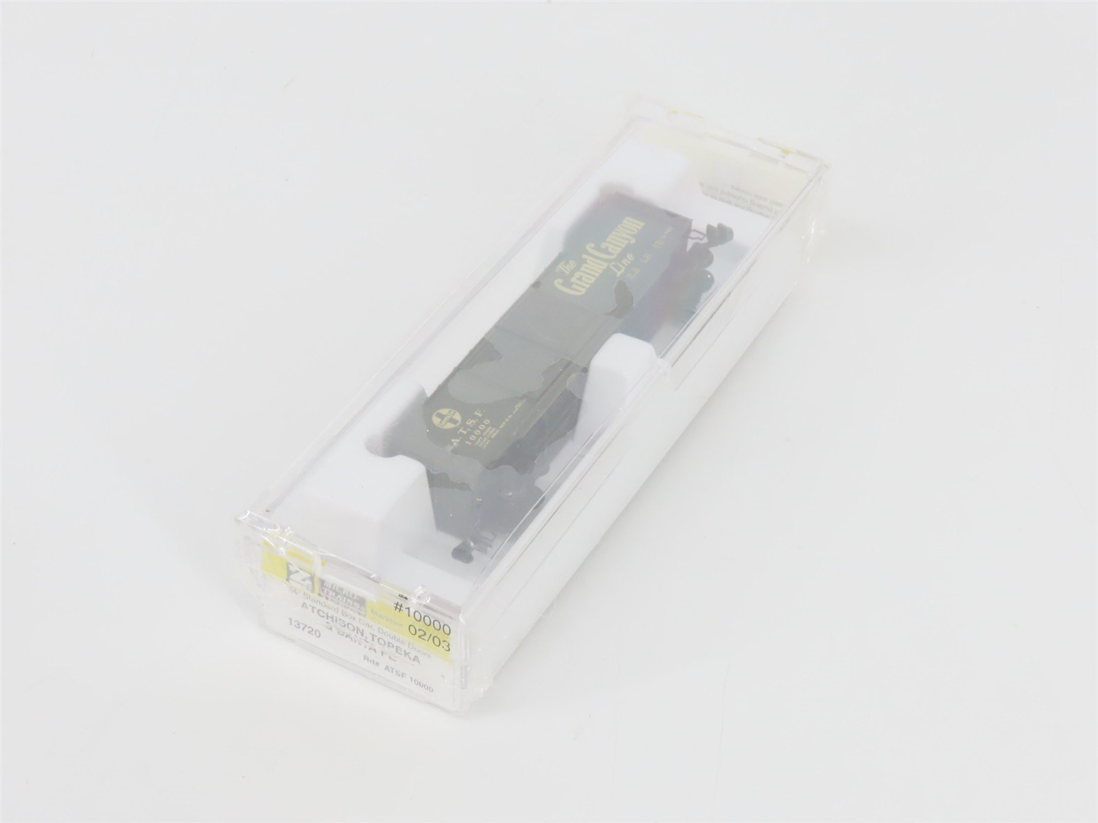 Z Scale Micro-Trains MTL 13720 ATSF Grand Canyon Line 50' Box Car #10000
