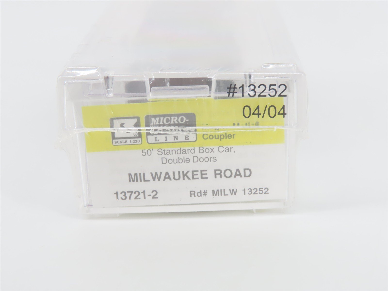 Z Scale Micro-Trains MTL 13721-2 MILW Milwaukee Road 50' Box Car #13252