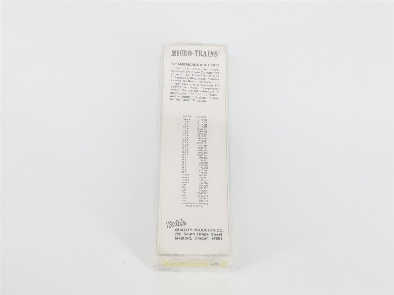 Z Scale Kadee Micro-Trains MTL 14306 GN Great Northern Gondola #75420