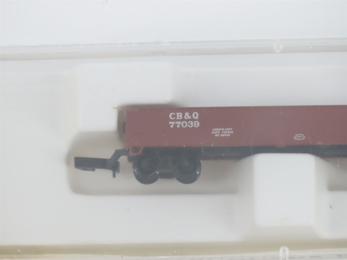 Z Scale Kadee Micro-Trains MTL 14304 CB&amp;Q Burlington Route Gondola #77039