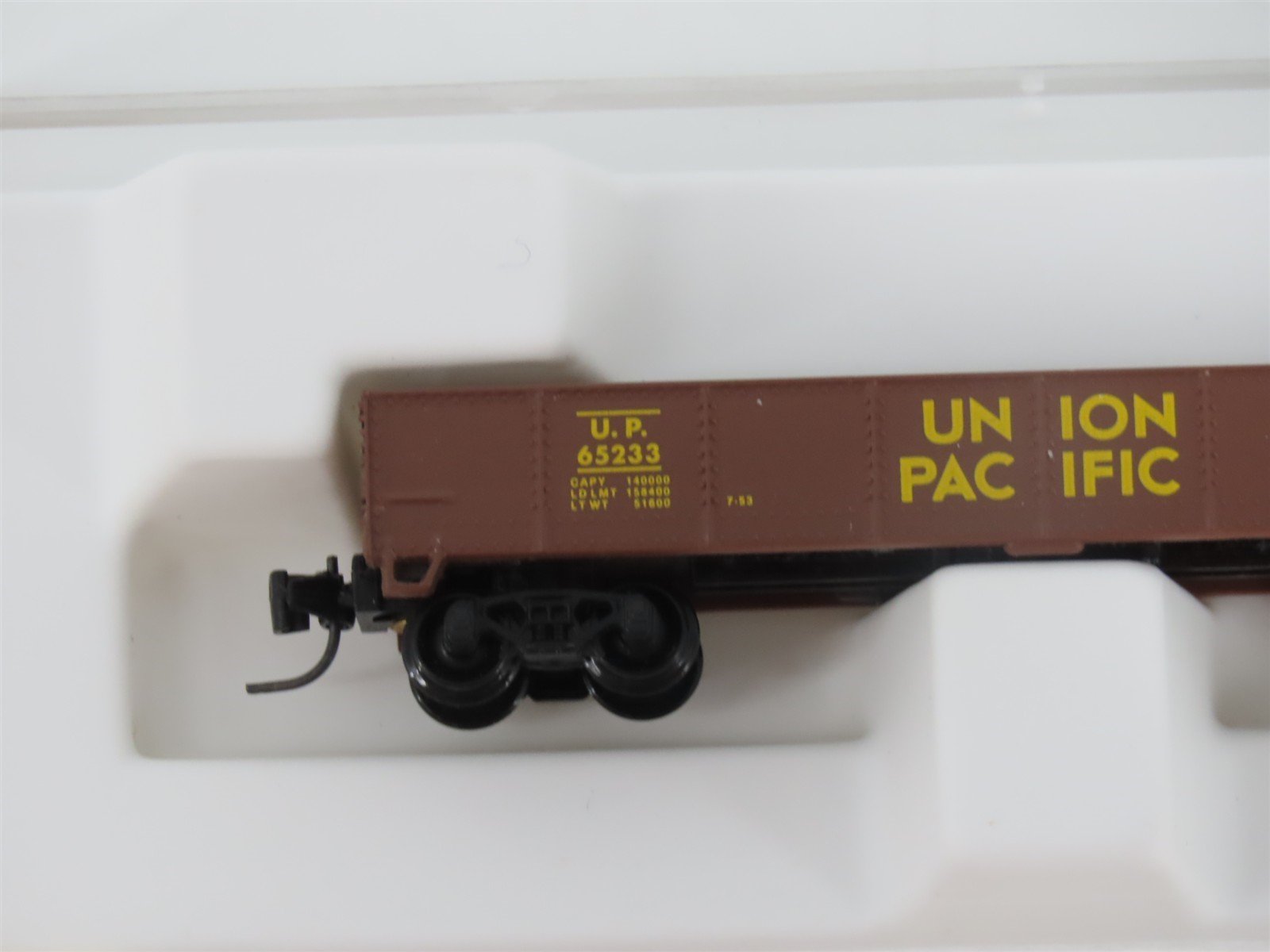 Z Scale Micro-Trains MTL 14303-2 UP Union Pacific 40' Gondola #65233