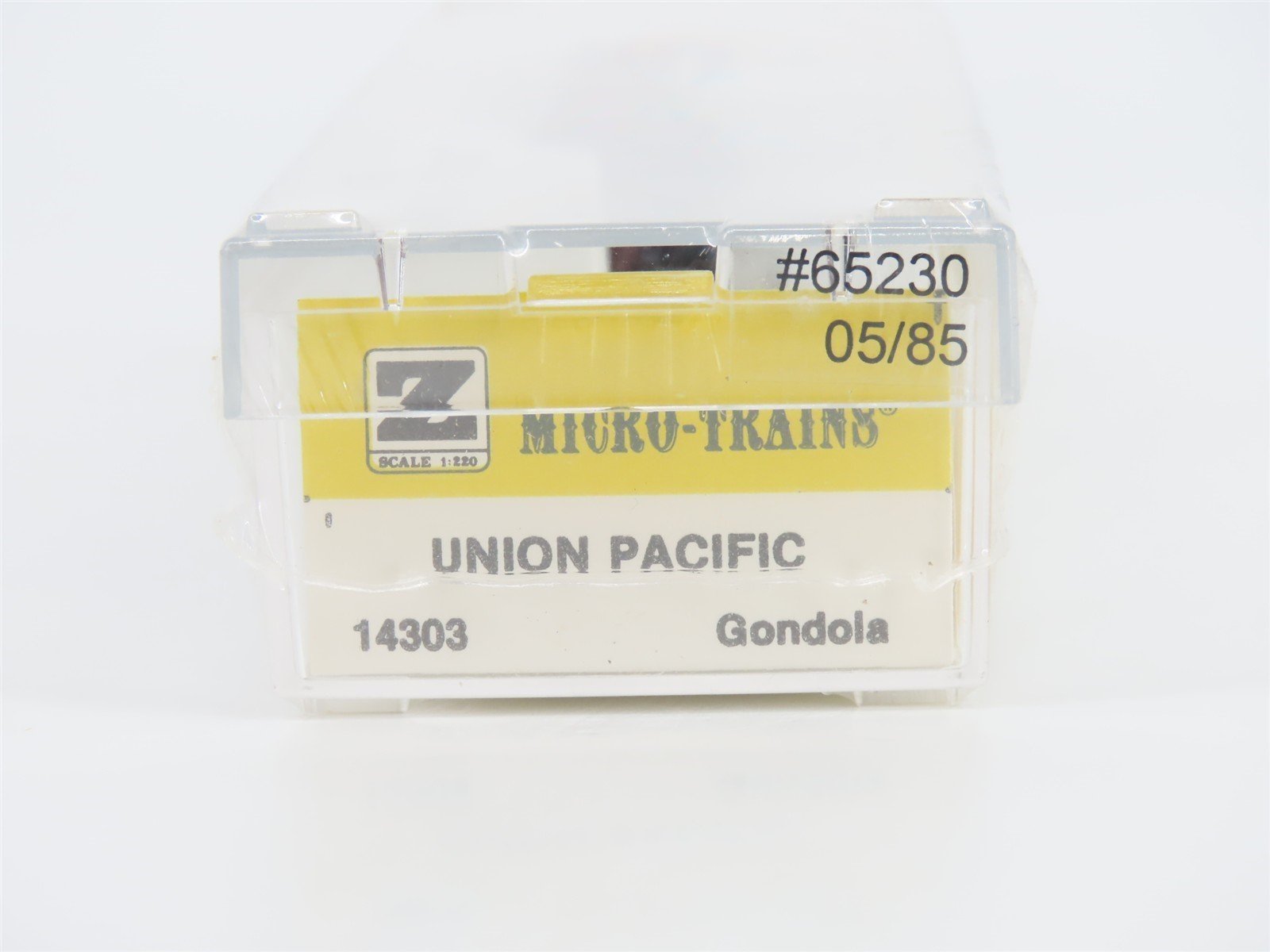 Z Scale Kadee Micro-Trains 14303 UP Union Pacific Gondola #65230
