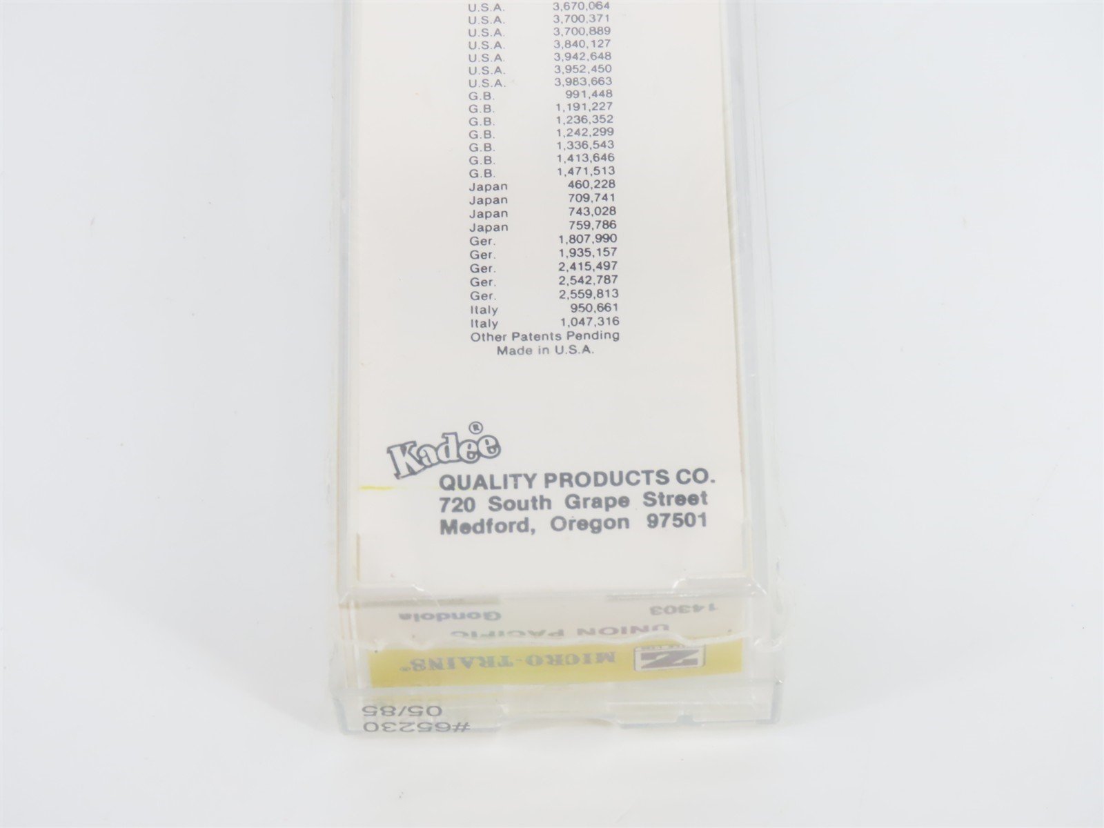 Z Scale Kadee Micro-Trains 14303 UP Union Pacific Gondola #65230