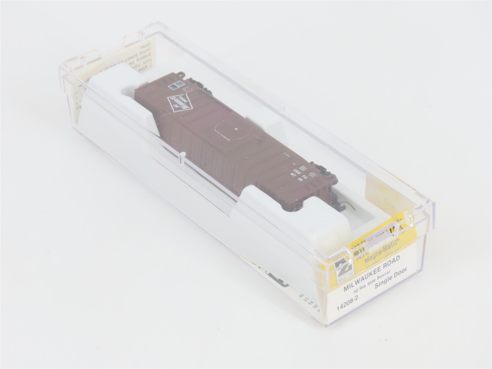 Z Scale Micro-Trains MTL 14208-2 MILW Milwaukee Road 50' Box Car #50880