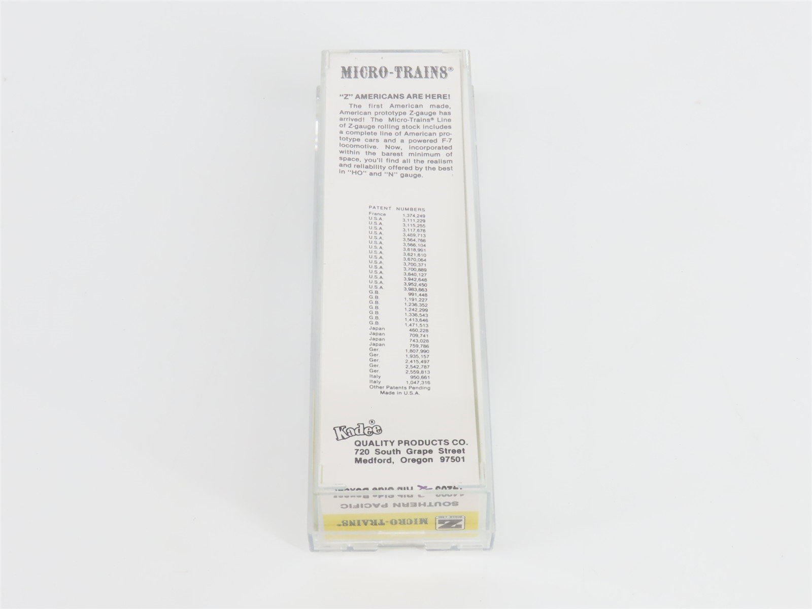 Z Scale Kadee Micro-Trains MTL 14203-2 SP Southern Pacific Box Car #233142