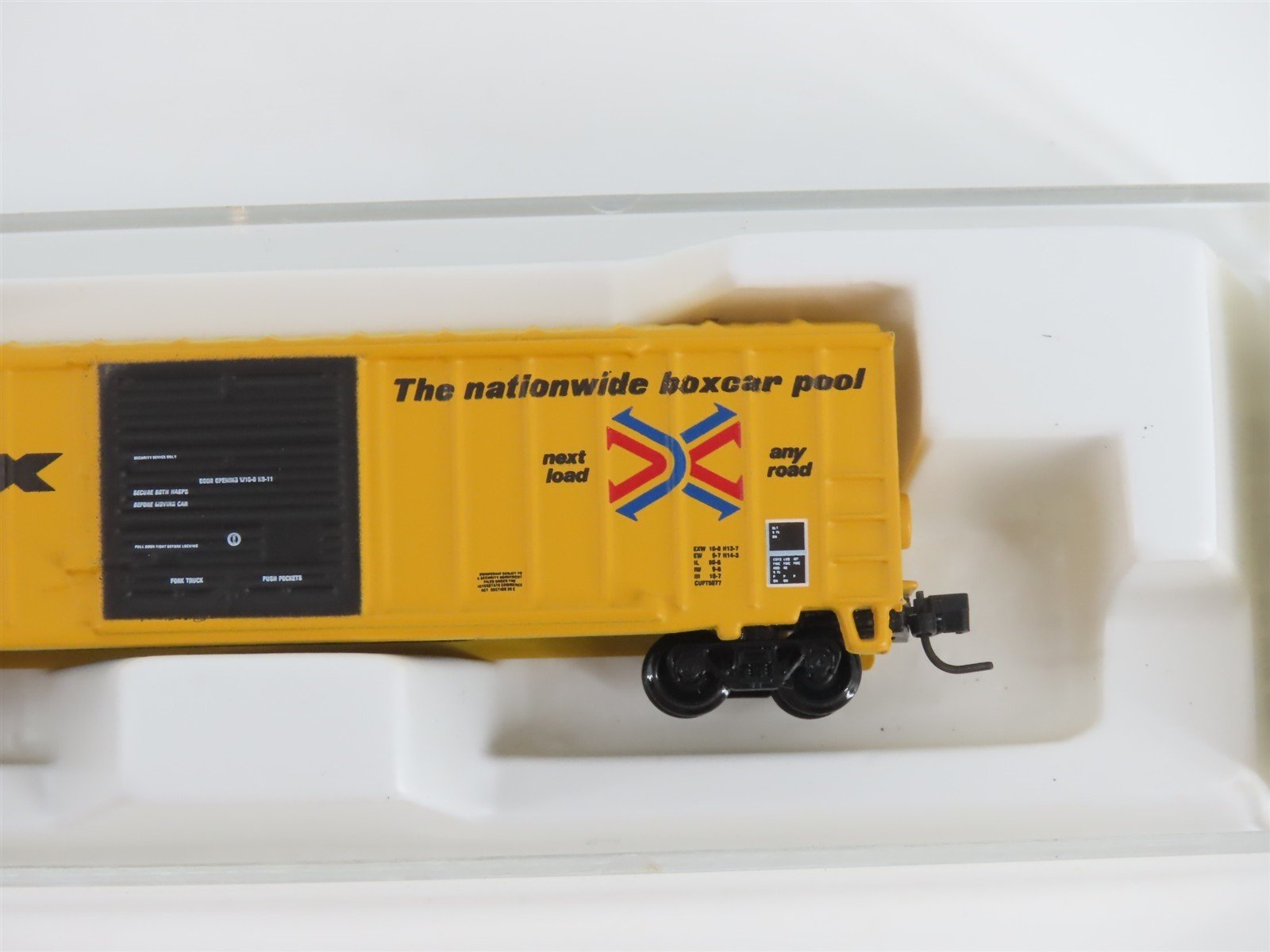 Z Scale Kadee Micro-Trains MTL 14201-2 RBOX Railbox Ribside Box Car #17834