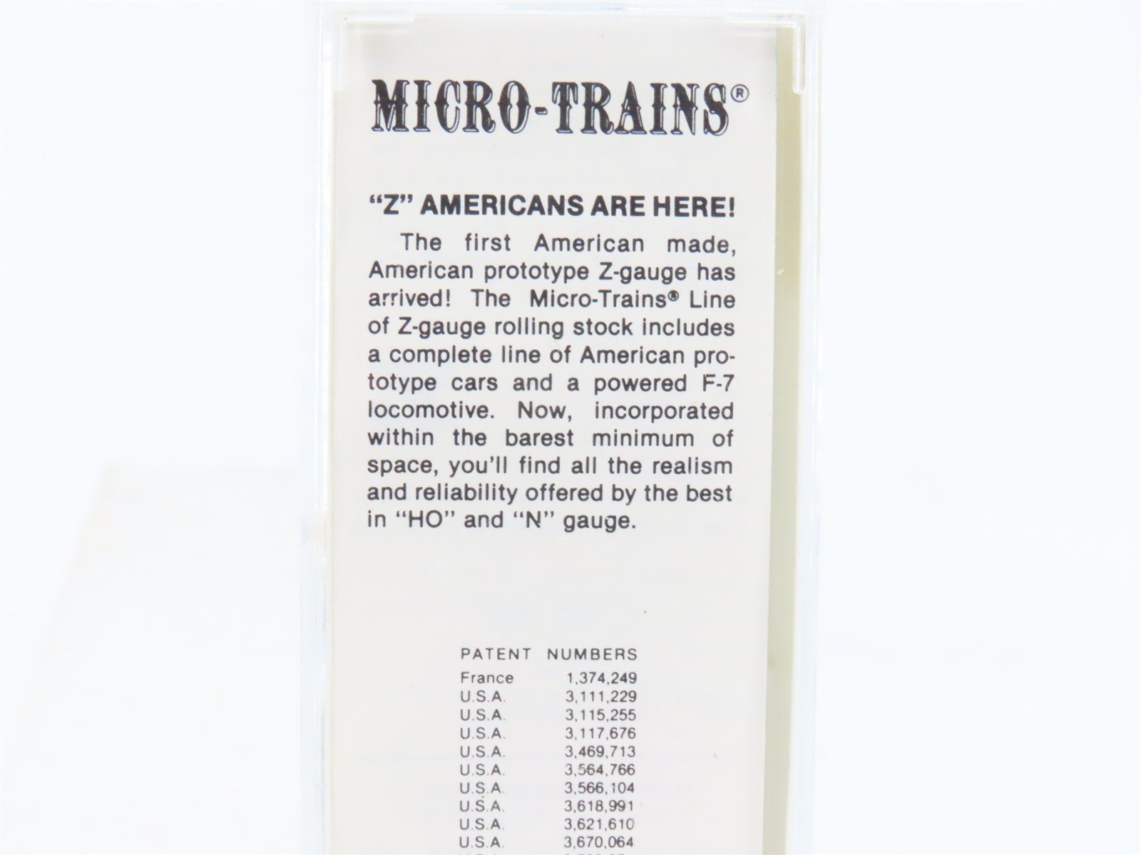 Z Scale Kadee Micro-Trains MTL 14201-2 RBOX Railbox Ribside Box Car #17700