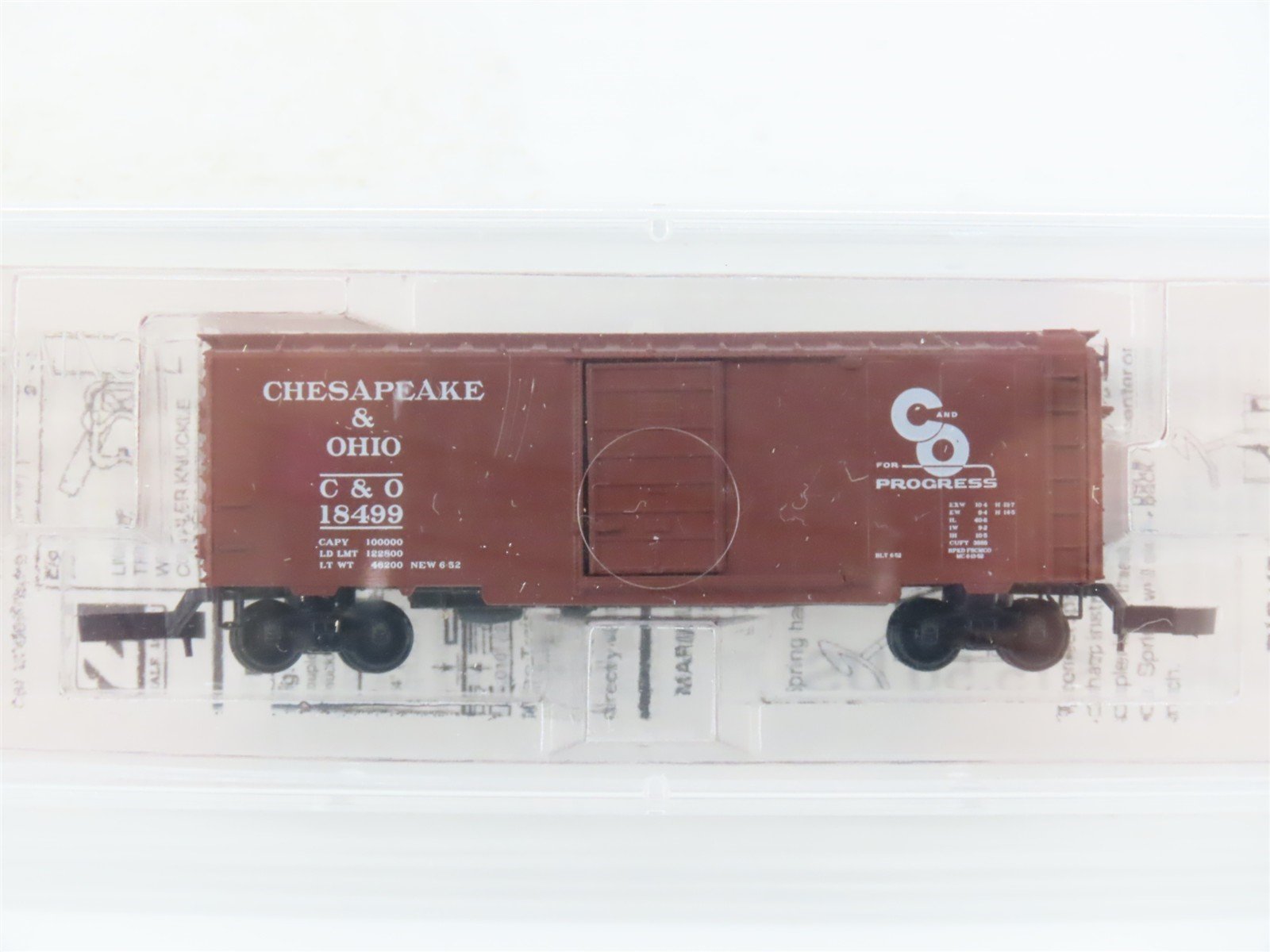 Z Scale Micro-Trains MTL 14151 C&O Chesapeake & Ohio Progress 40' Box Car #18499