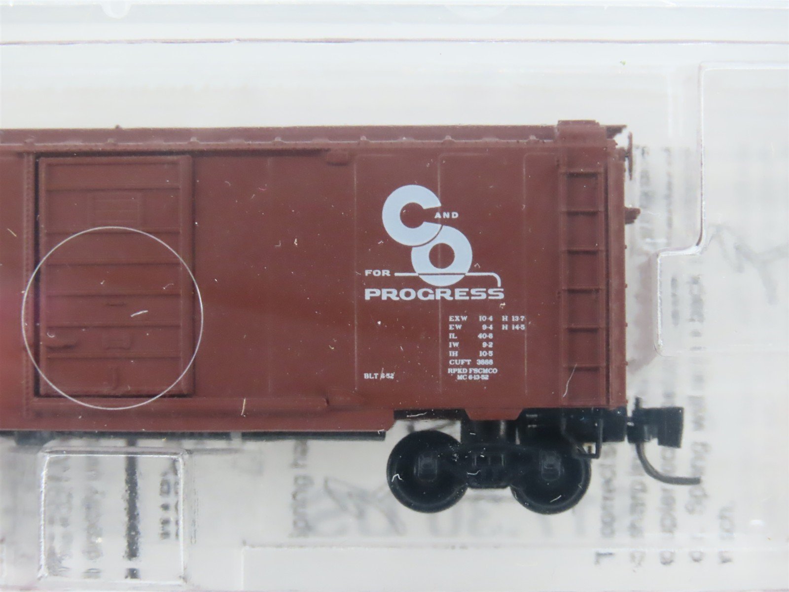 Z Scale Micro-Trains MTL 14151-2 C&O Chesapeake & Ohio Progress Box Car #18499