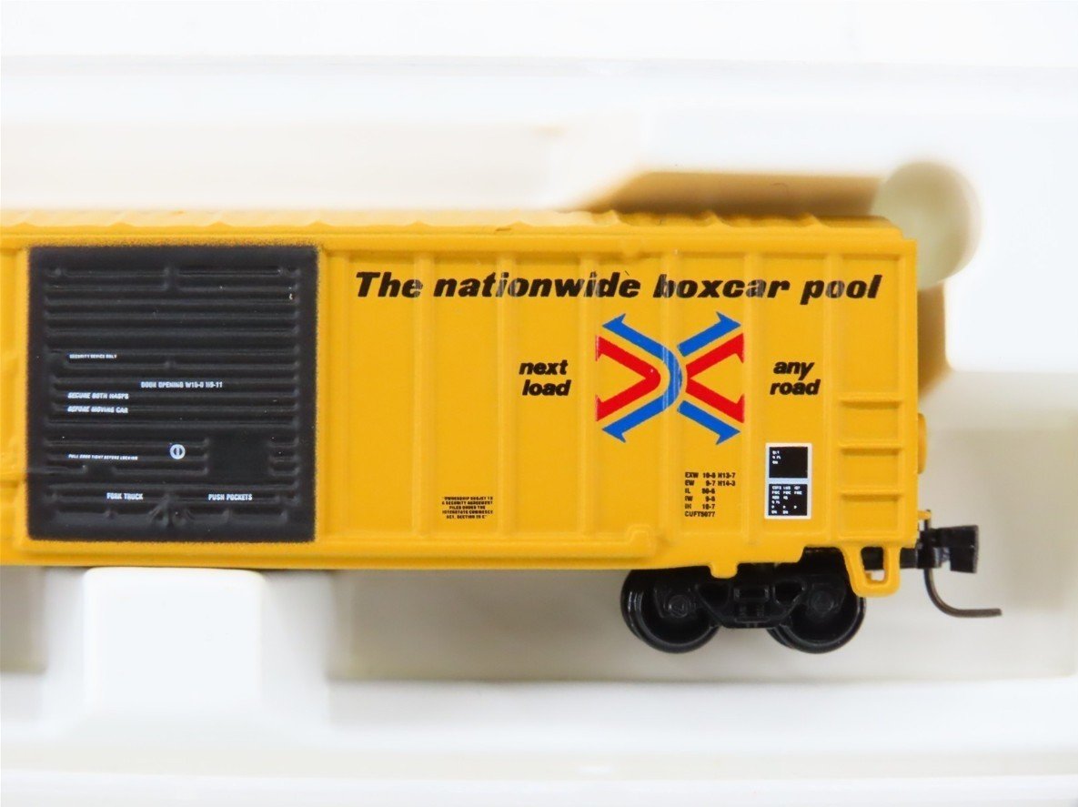 Z Scale Kadee Micro-Trains MTL 14201-2 RBOX Railbox Ribside Box Car #17700