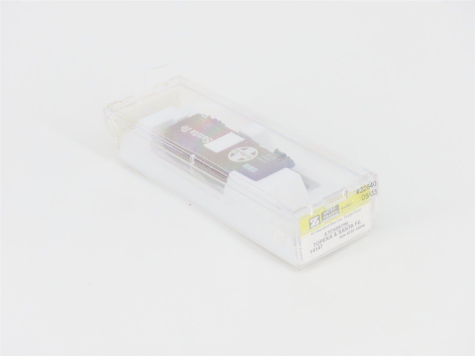 Z Scale Micro-Trains MTL 14147 ATSF Santa Fe 40' Single Door Box Car #22640