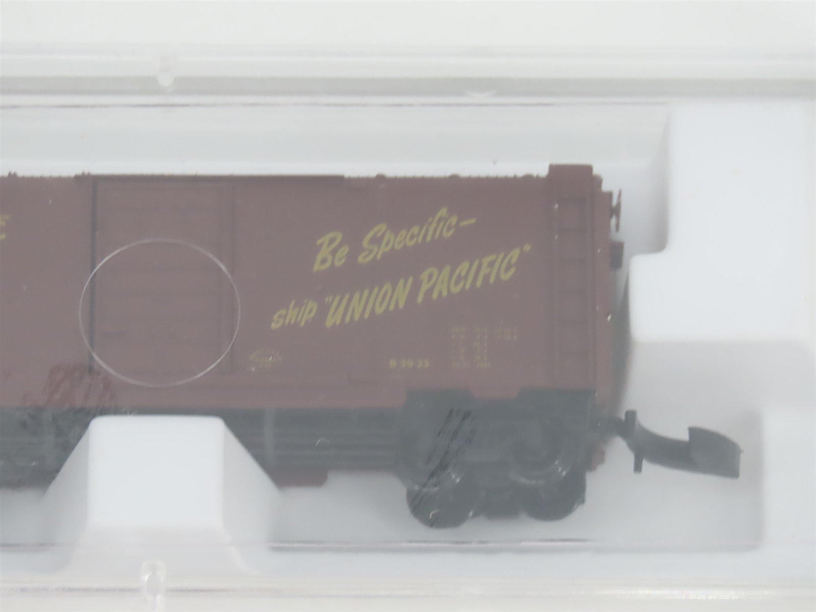 Z Scale Micro-Trains MTL 14145 UP Union Pacific Be Specific 40' Box Car #193450