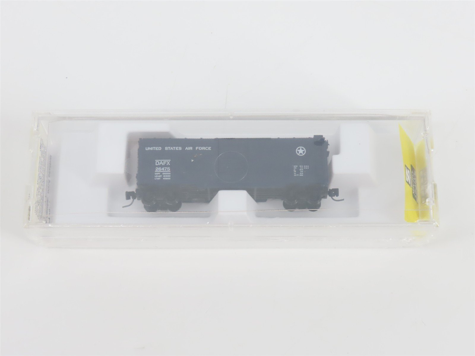 Z Scale Micro-Trains MTL 14137-2 DAFX United States Air Force 40' Box Car #26475