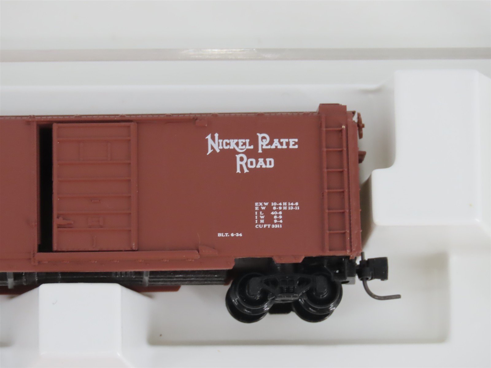 Z Scale Micro-Trains MTL 14123-2 NKP Nickel Plate Road 40' Box Car #13456