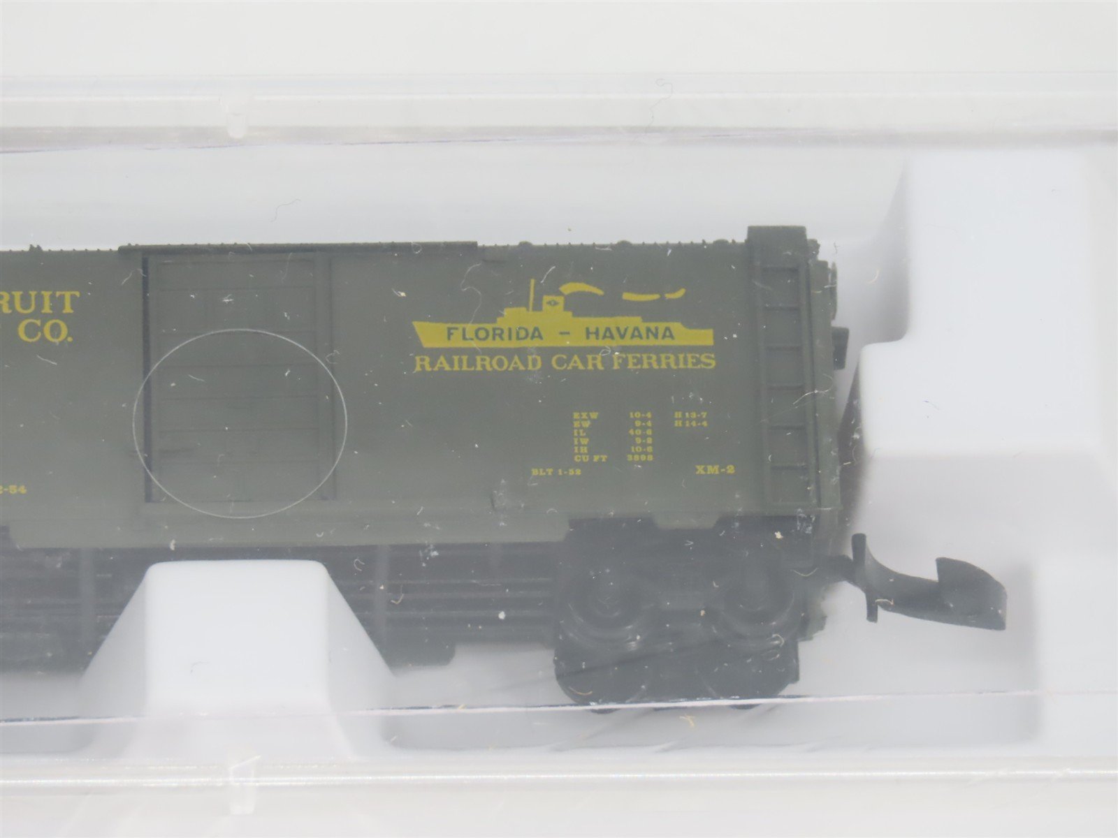 Z Scale Micro-Trains MTL 14126 WIF West India Fruit 40' Single Door Box Car #210