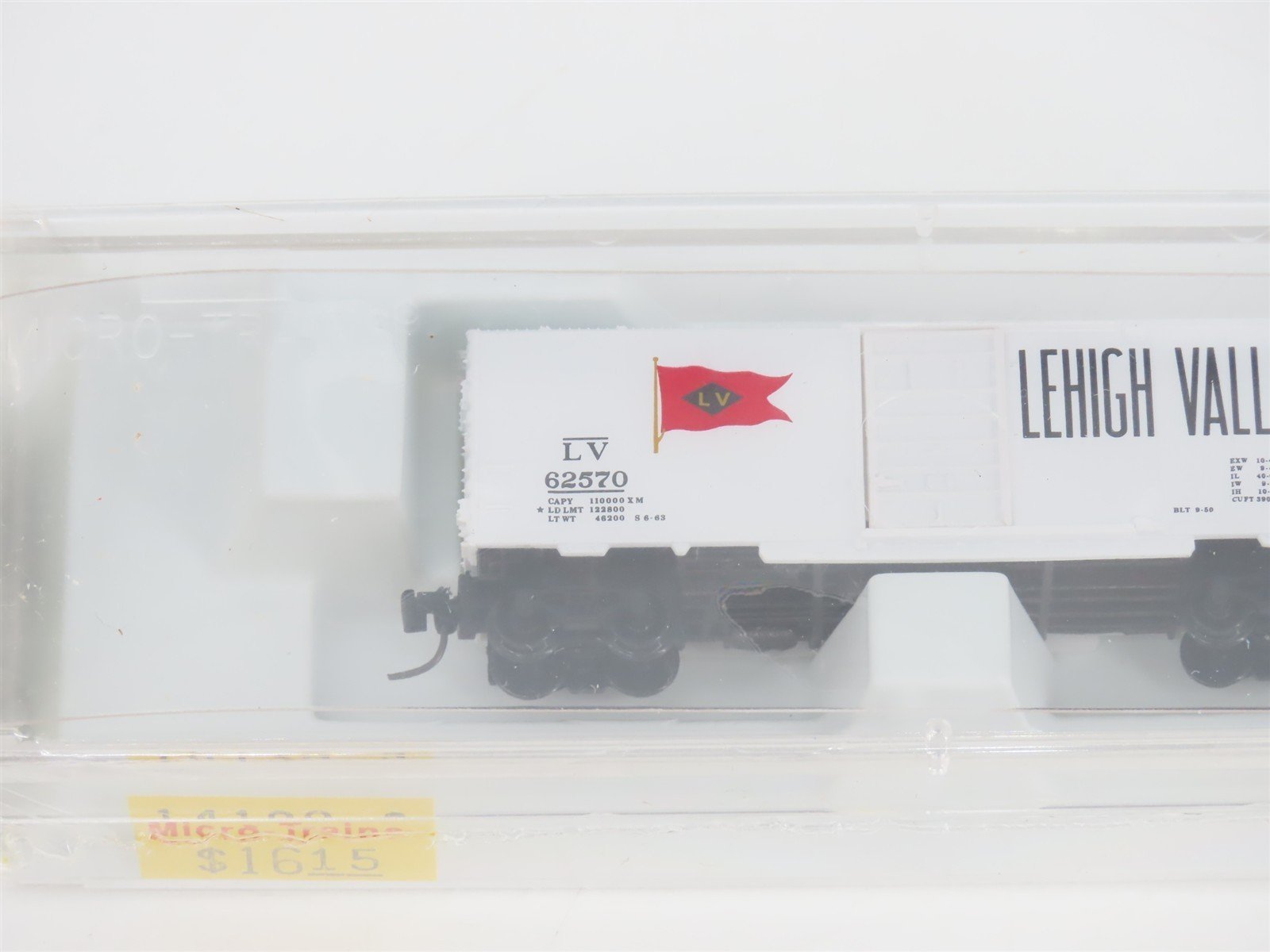 Z Scale Micro-Trains MTL 14129-2 LV Lehigh Valley 40' Single Door Box Car #62570