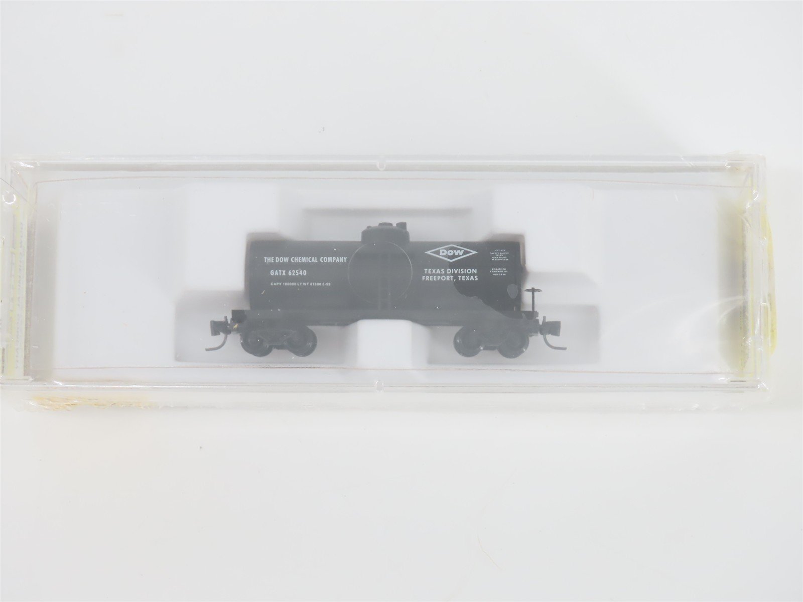 Z Scale Micro-Trains MTL 14409-2 GATX Dow Chemical Single Dome Tank Car #62540