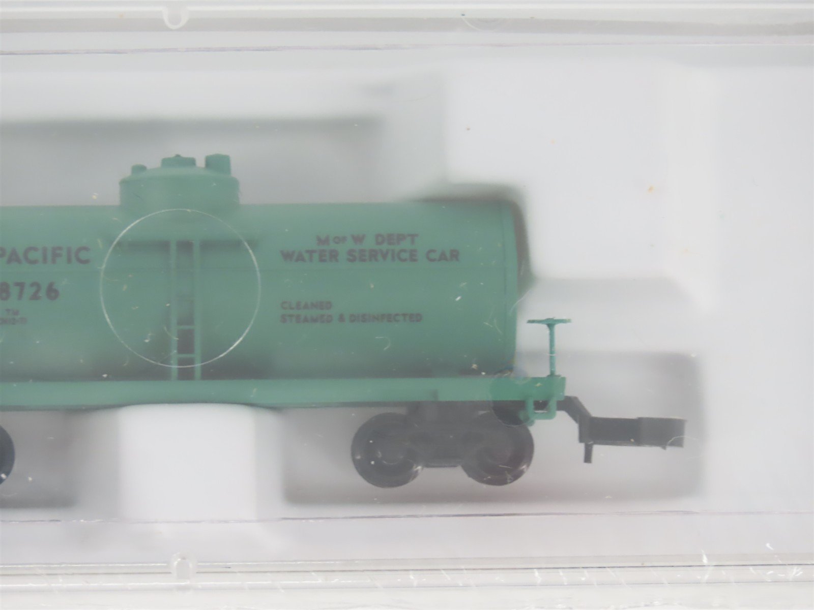 Z Micro-Trains MTL 14414 UP Union Pacific Single Dome Water Tank Car #908726