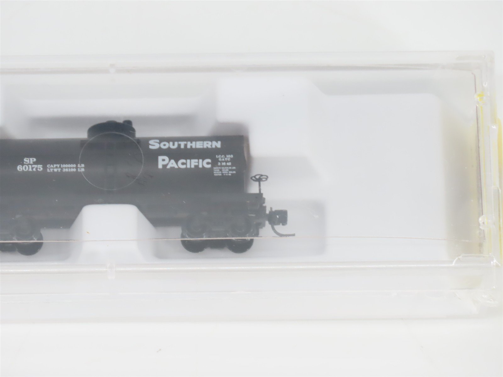 Z Scale Micro-Trains MTL 14408-2 SP Southern Pacific Single Dome Tank Car #60175