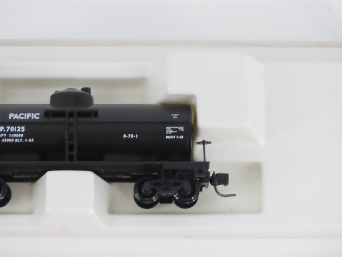 Z Kadee Micro-Trains MTL 14405-2 UP Union Pacific Single Dome Tank Car #70125