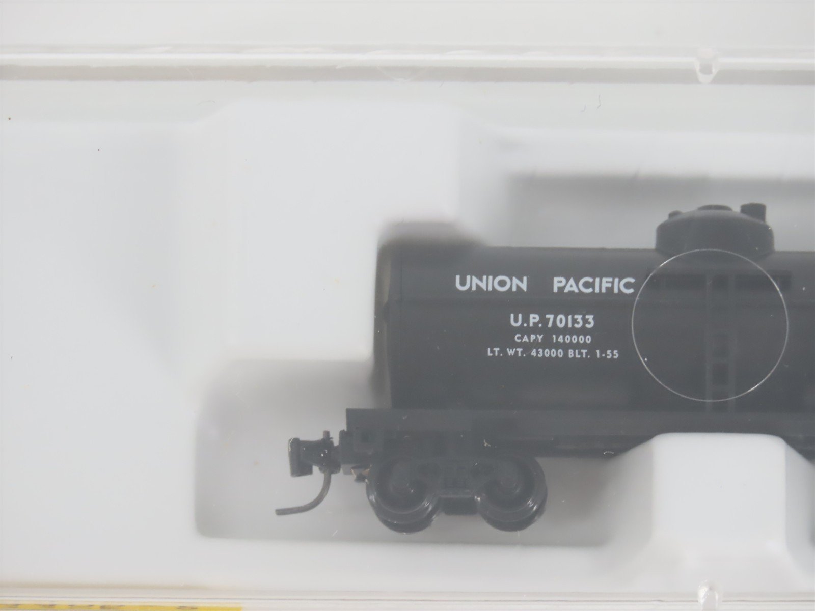 Z Scale Micro-Trains MTL 14405-2 UP Union Pacific Single Dome Tank Car #70133