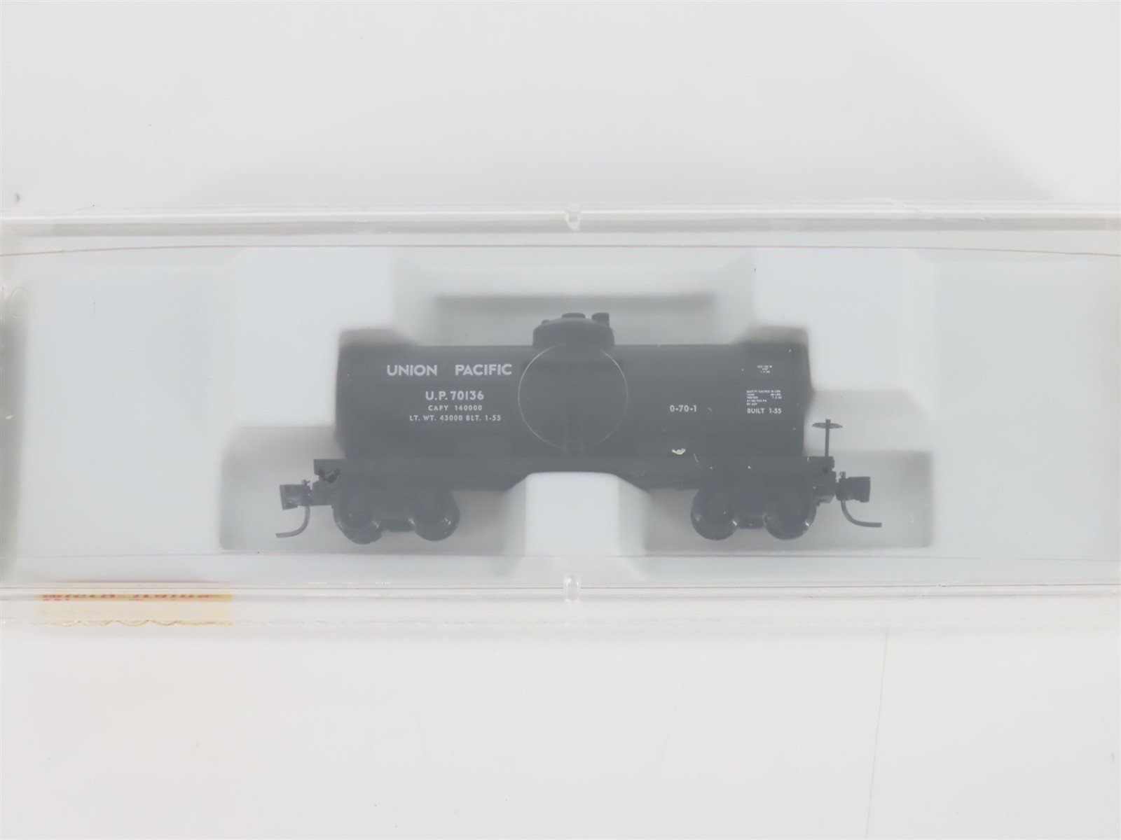 Z Scale Micro-Trains MTL 14405-2 UP Union Pacific Single Dome Tank Car #70136