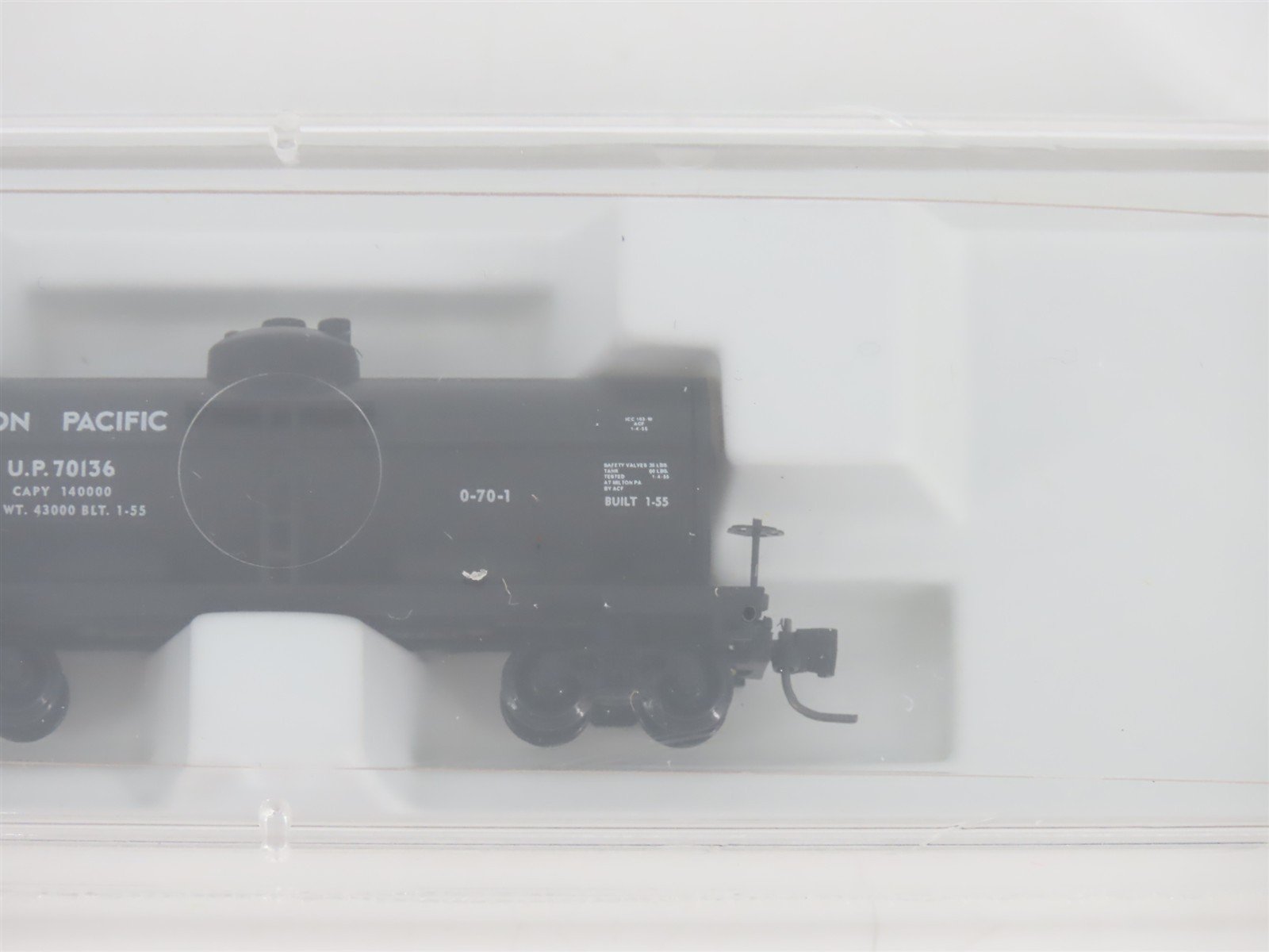Z Scale Micro-Trains MTL 14405-2 UP Union Pacific Single Dome Tank Car #70136