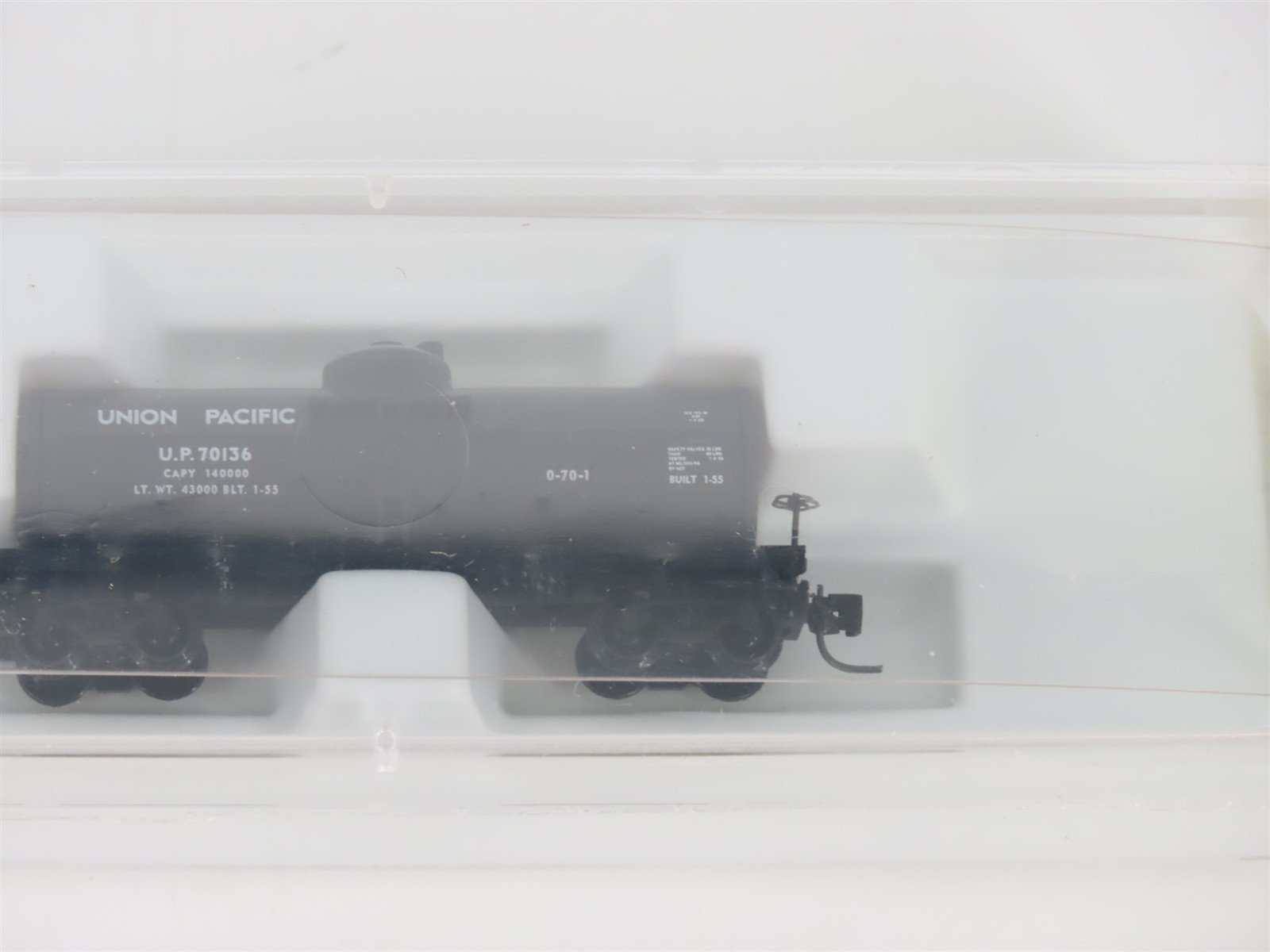 Z Scale Micro-Trains MTL 14405-2 UP Union Pacific Single Dome Tank Car #70136