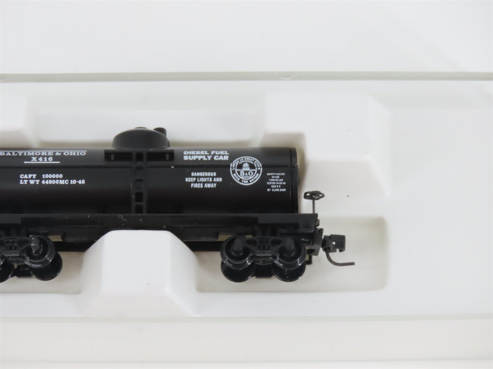 Z Kadee Micro-Trains MTL 14406 B&O Baltimore & Ohio Single Dome Tank Car #X416