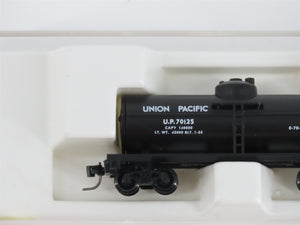 Z Kadee Micro-Trains MTL 14405-2 UP Union Pacific Single Dome Tank Car #70125