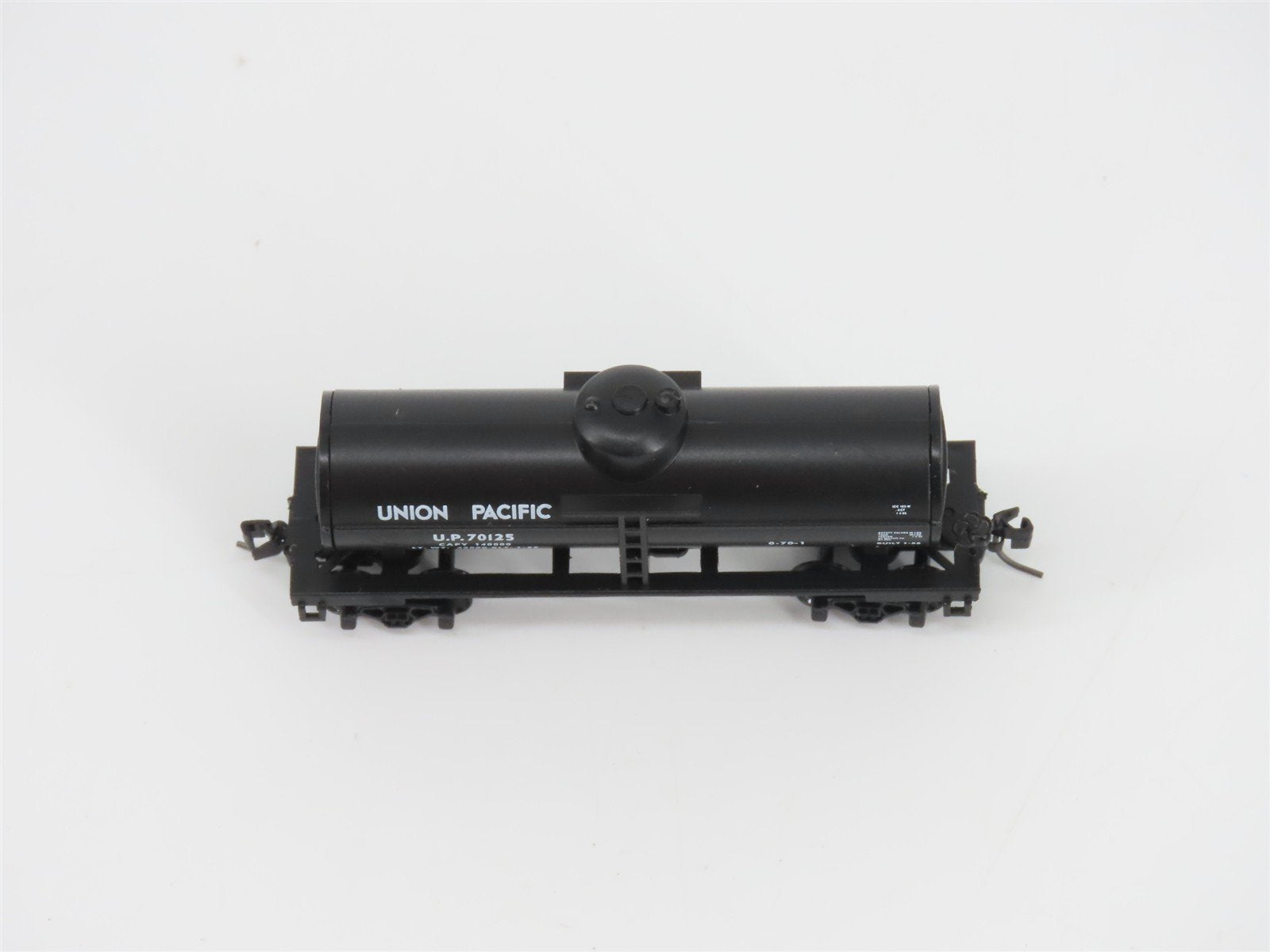 Z Kadee Micro-Trains MTL 14405-2 UP Union Pacific Single Dome Tank Car #70125