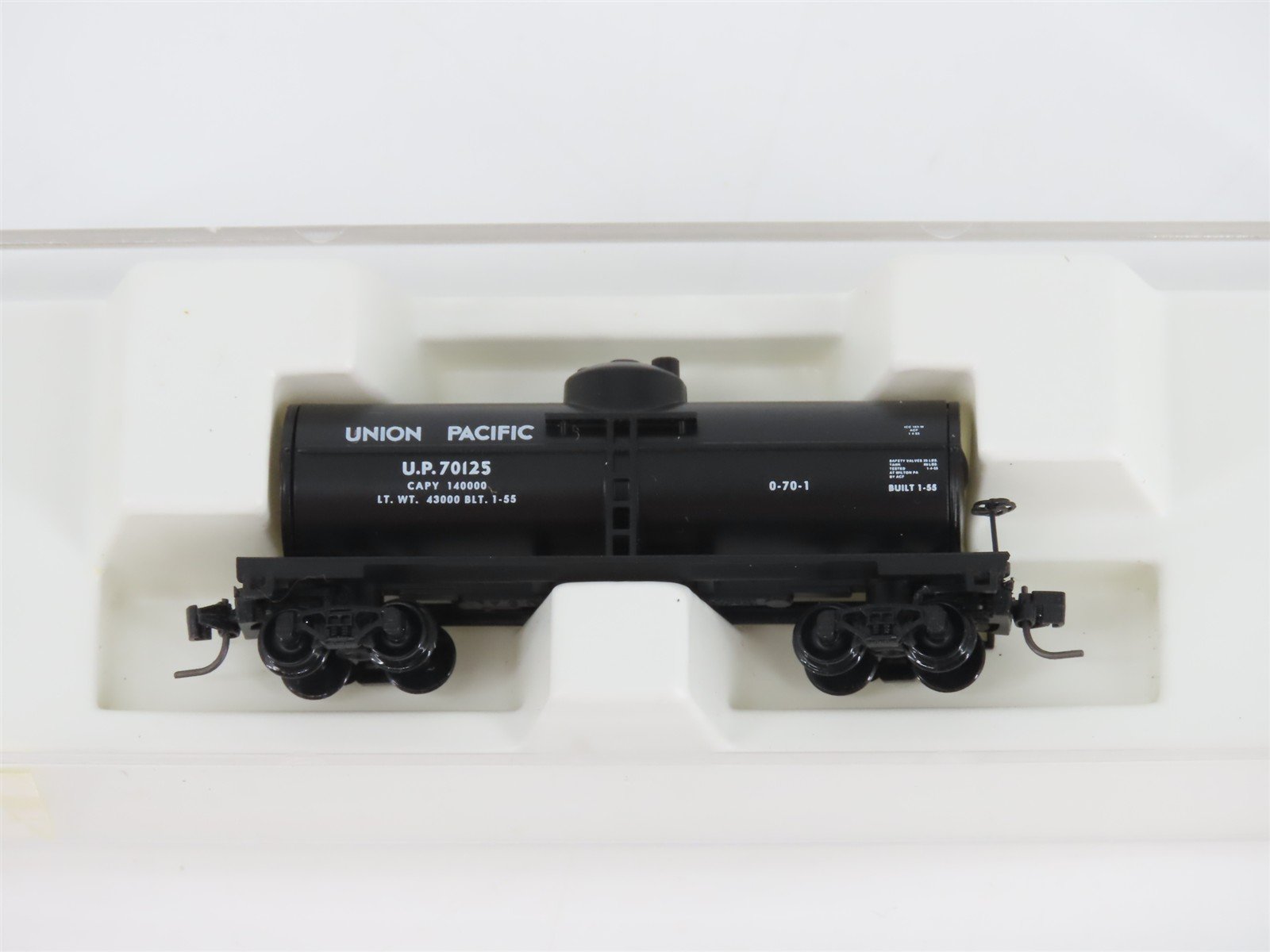 Z Kadee Micro-Trains MTL 14405-2 UP Union Pacific Single Dome Tank Car #70125