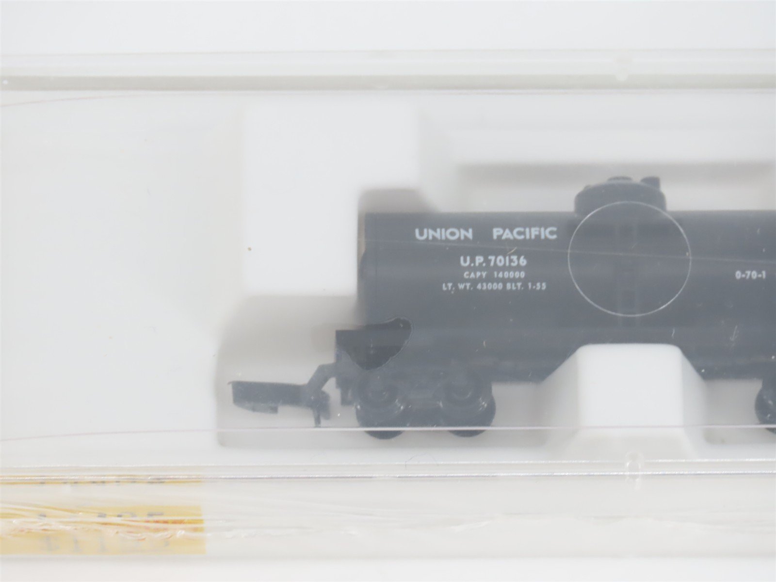 Z Scale Micro-Trains MTL 14405 UP Union Pacific Single Dome Tank Car #70136