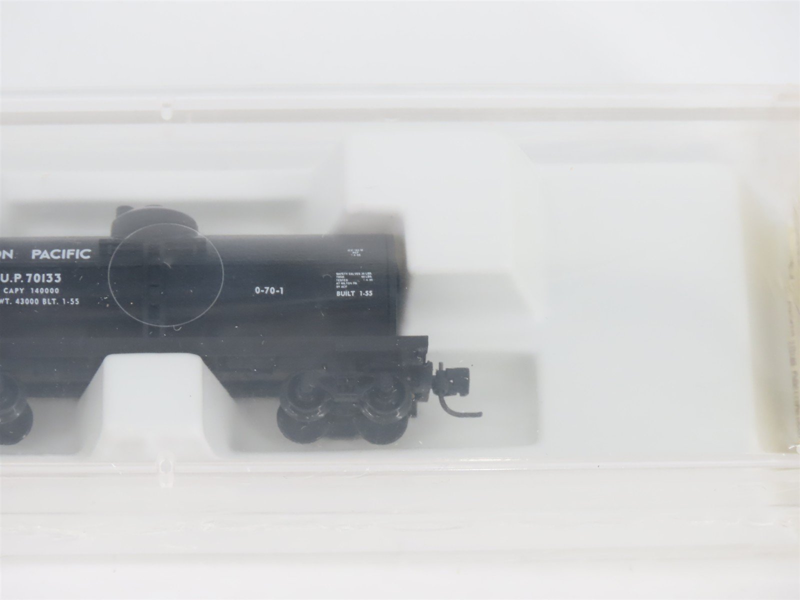 Z Scale Micro-Trains MTL 14405-2 UP Union Pacific Single Dome Tank Car #70133