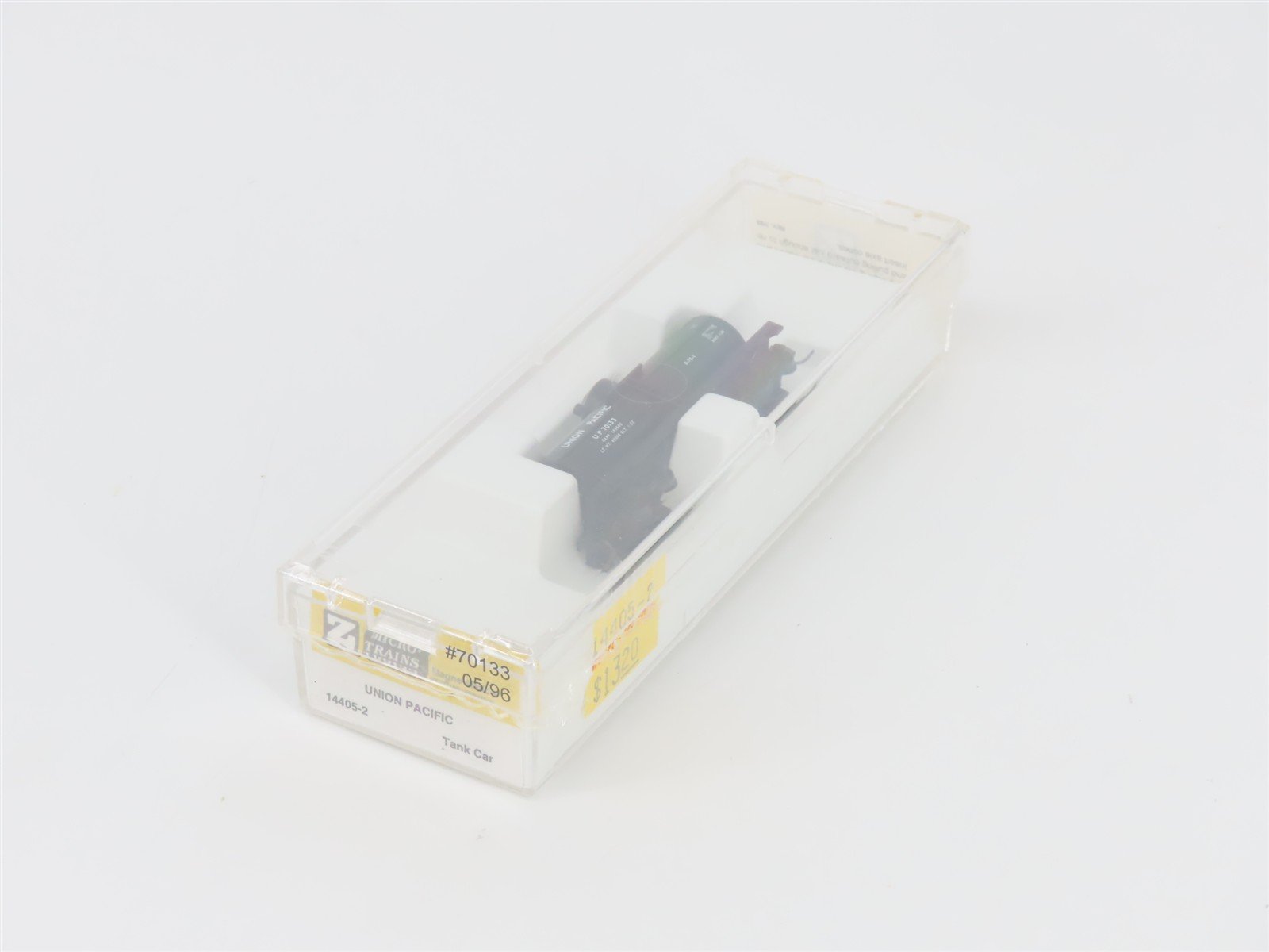 Z Scale Micro-Trains MTL 14405-2 UP Union Pacific Single Dome Tank Car #70133