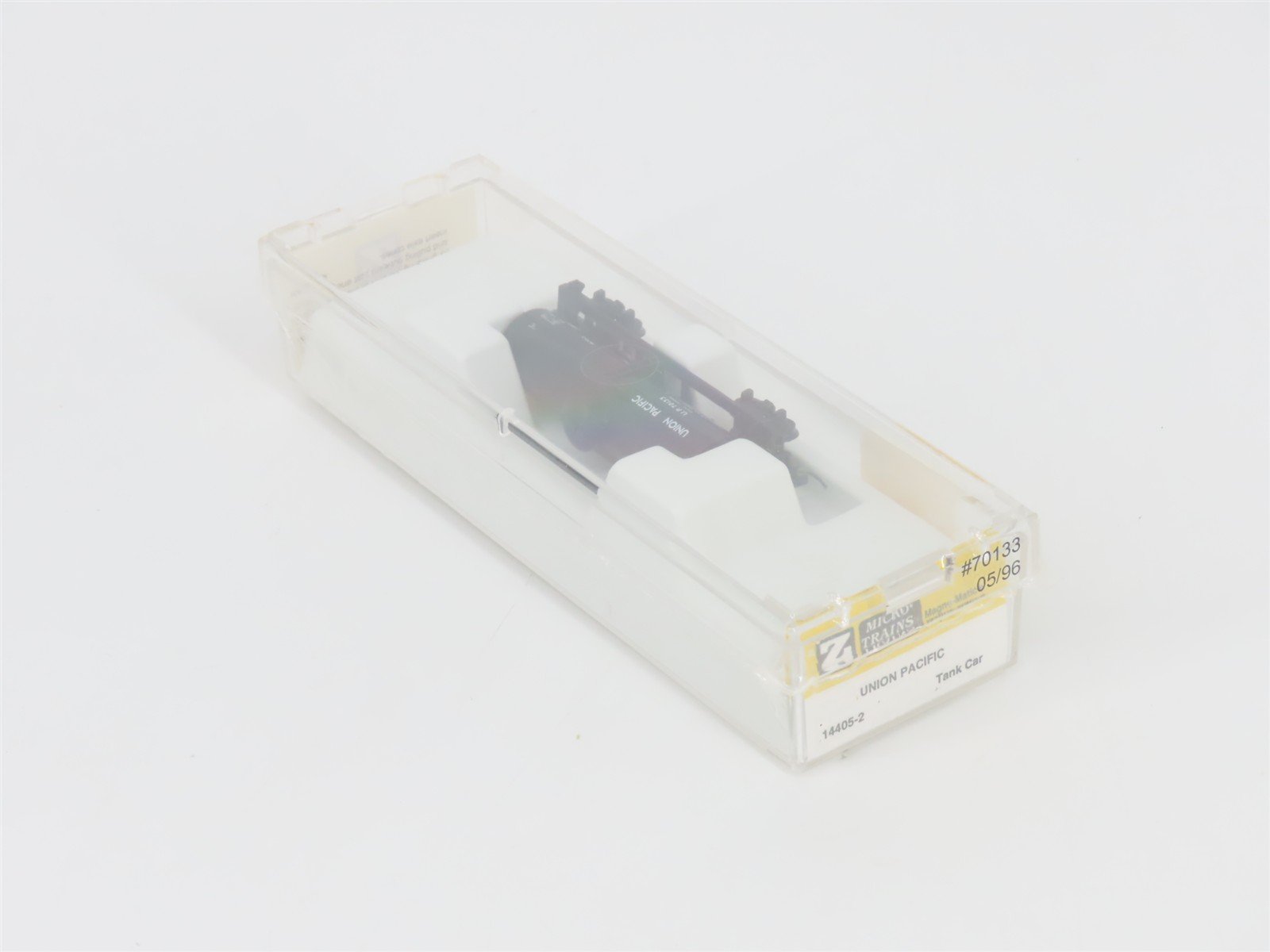 Z Scale Micro-Trains MTL 14405-2 UP Union Pacific Single Dome Tank Car #70133