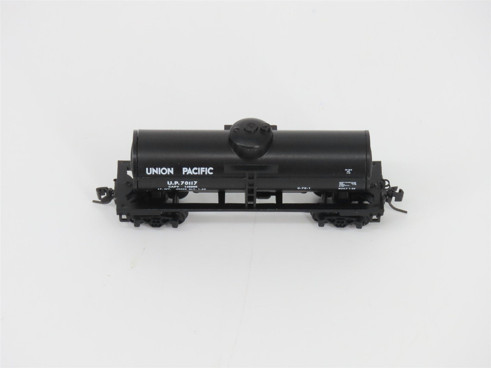Z Kadee Micro-Trains MTL 14405-2 UP Union Pacific Single Dome Tank Car #70117