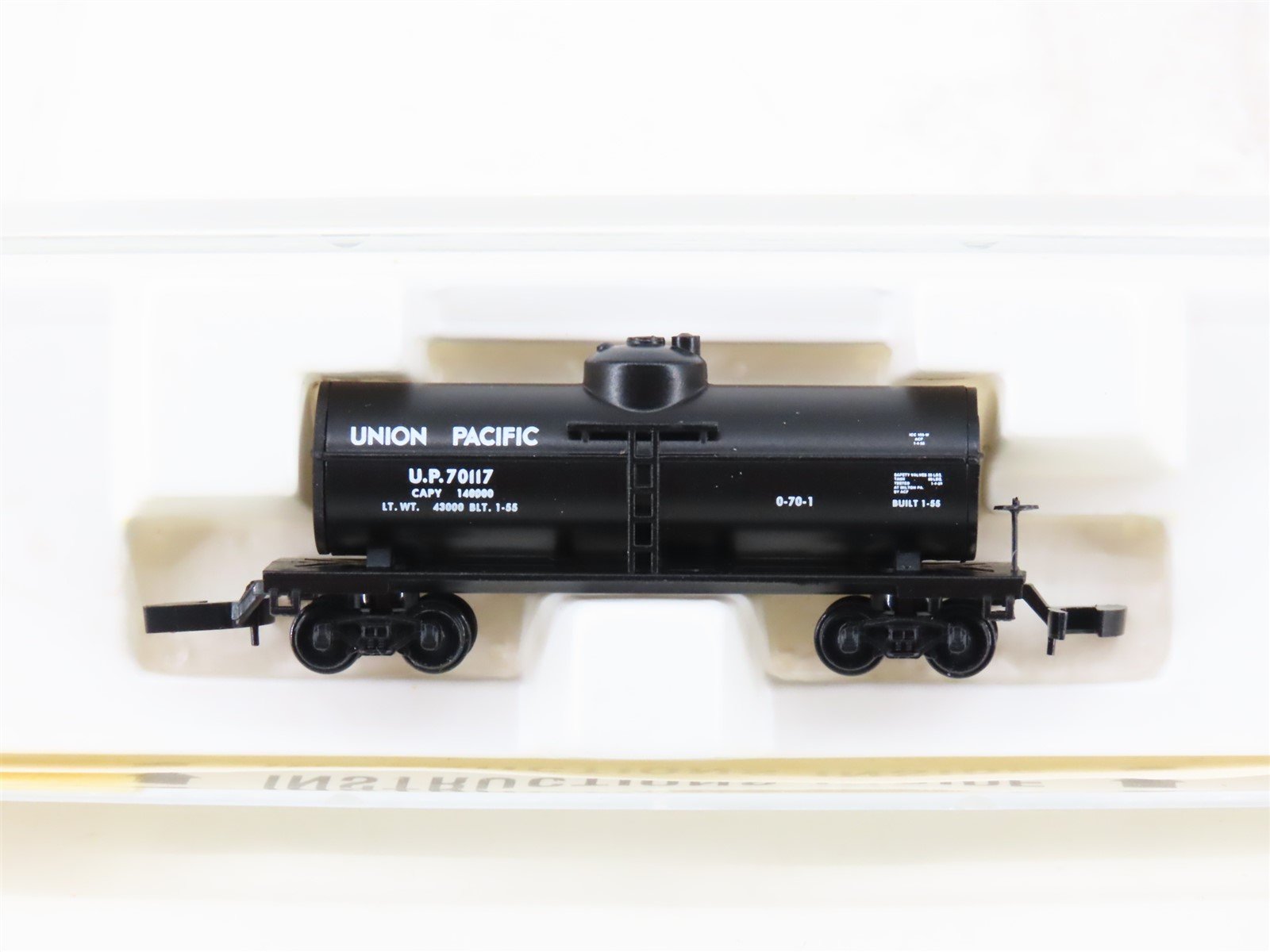 Z Scale Kadee Micro-Trains MTL 14405 UP Union Pacific Single Dome Tank Car 70117
