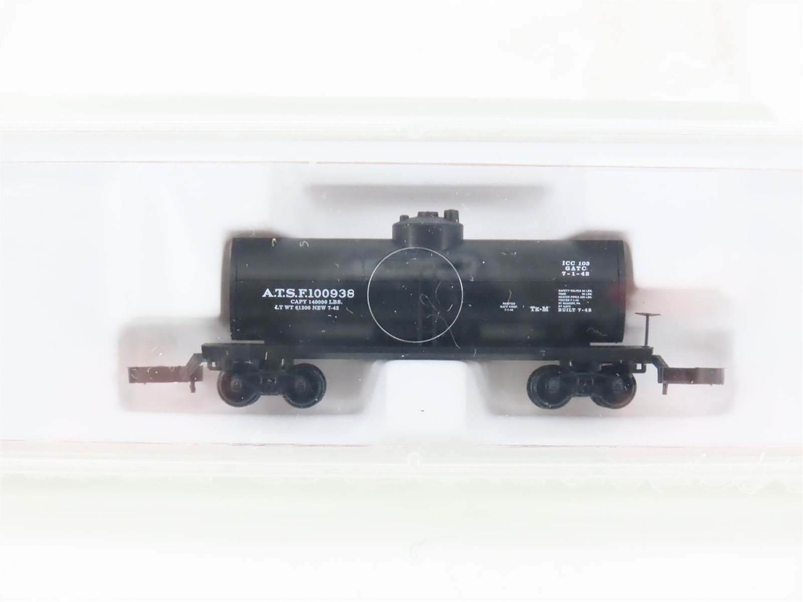 Z Scale Micro-Trains MTL 14402 ATSF Santa Fe 39' Single Dome Tank Car #100938