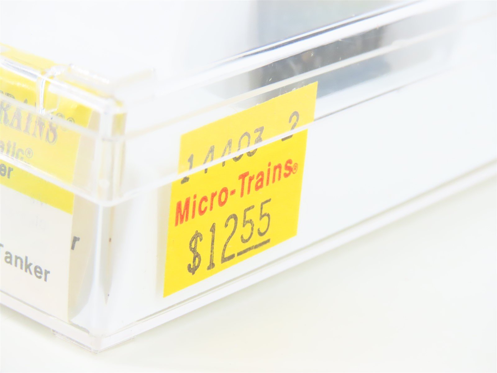 Z Kadee Micro-Trains MTL 14403-2 UTLX Union Tank Single Dome Tank Car #73327